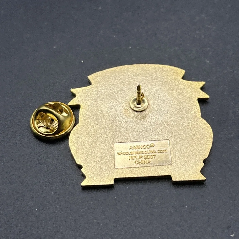 NFL Hall Of Fame Game 2007 Pittsburgh‎ Steelers New Orleans Saints Lapel Hat Pin